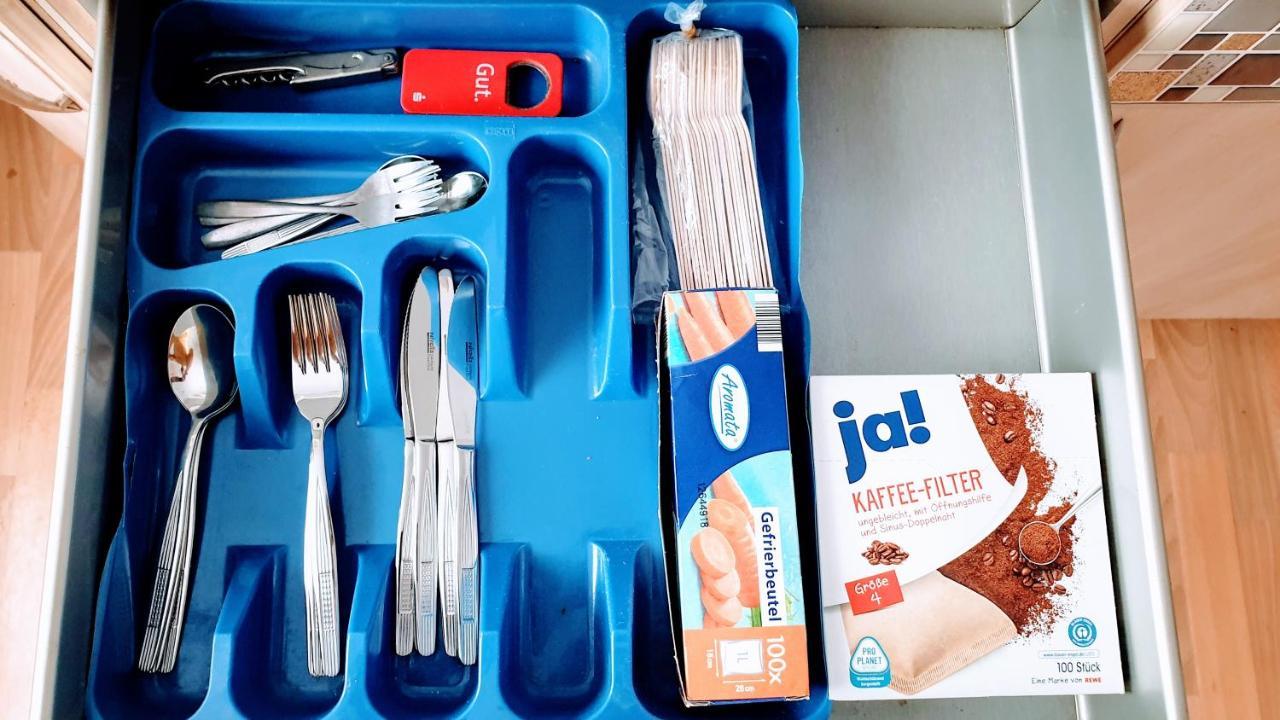 Budget Rooms In Halle With Shared Bathroom, Free Wifi, Netflix & Ipad Dış mekan fotoğraf